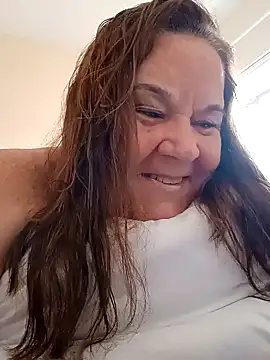 Yaya Mineira online show from January 2025 12:05:02 PM