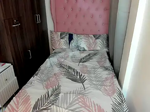 Arkangelxx online show from January 2025 06:28:01 PM