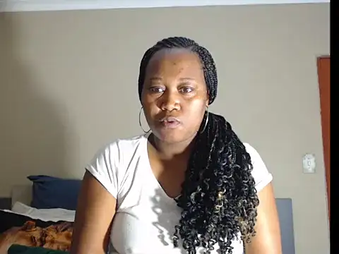 Snapshot of EbonySeductressx chatting on January 2025 06:38:01 PM EbonySeductressx online show from January 2025 06:38:01 PM