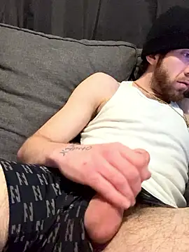 KcCumz19 online show from January 2026 02:09:02 PM