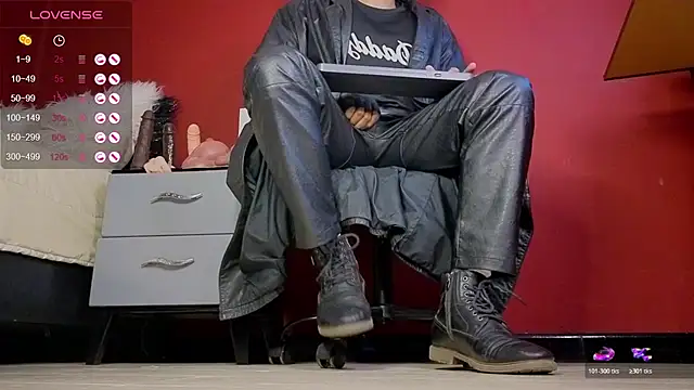 TomLover 12 online show from November 2025 01:17:02 AM