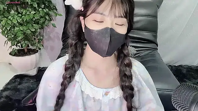 Mya Lee online show from December 2024 10:43:01 PM