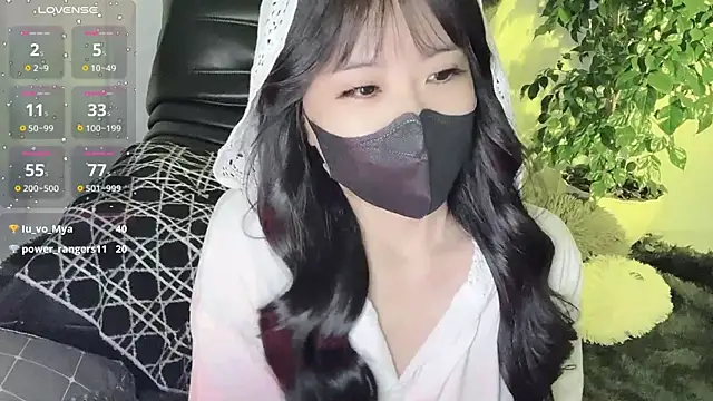 Mya Lee online show from December 2024 04:54:01 PM