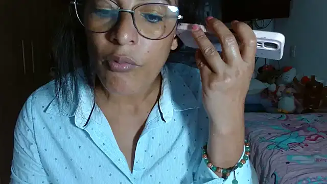 kateleyagrey online show from December 2024 10:29:01 PM