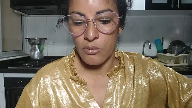 kateleyagrey online show from June 2026 07:26:01 PM