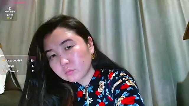 Bet Lu online show from December 2024 02:02:01 PM