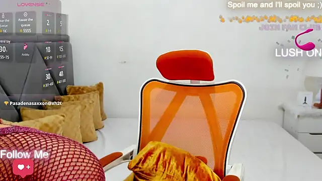 Miss Cattleya69 online show from March 2025 01:15:01 PM