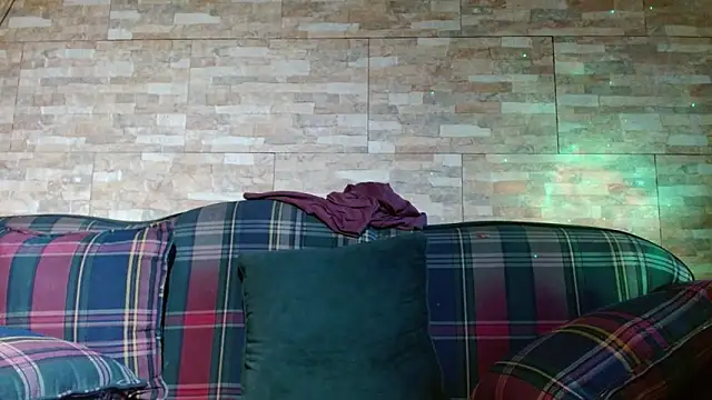 Tatted21xxx online show from March 2025 08:21:02 PM