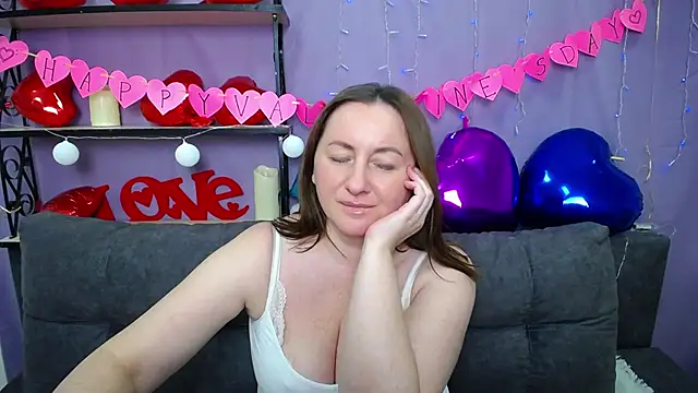 Snapshot of Abby_Taylorr chatting on February 2025 01:38:01 PM Abby Taylorr online show from February 2025 01:38:01 PM