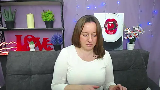 Snapshot of Abby_Taylorr chatting on March 2025 07:09:01 AM Abby Taylorr online show from March 2025 07:09:01 AM