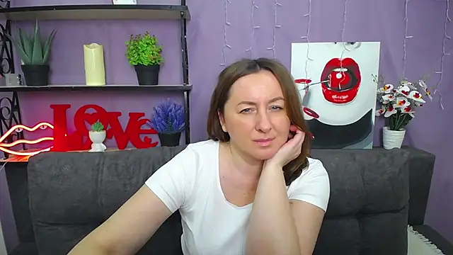 Snapshot of Abby_Taylorr chatting on March 2025 04:45:01 PM Abby Taylorr online show from March 2025 04:45:01 PM