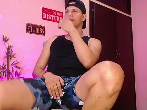 DavidNeill online show from December 2024 06:34:01 PM