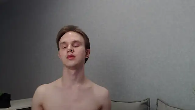 MartinMendez online show from February 2025 12:39:01 PM