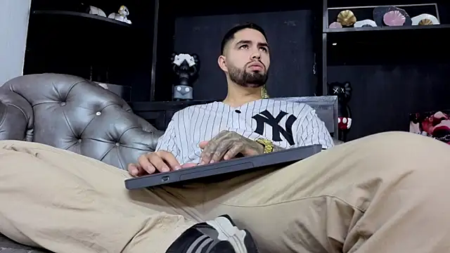 matteosantos online show from February 2026 11:59:01 AM