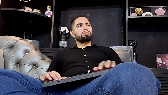 matteosantos online show from March 2026 11:59:02 AM