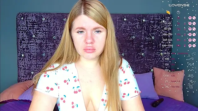 NoraBigAss online show from November 2025 01:36:01 AM