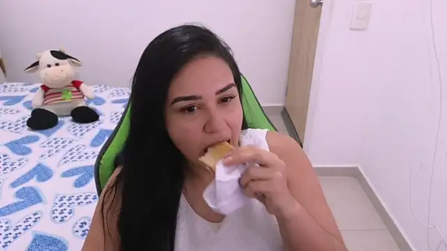  anastasia online show from December 2024 10:17:02 PM