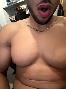 pimentfort77 online show from September 2025 11:27:02 PM