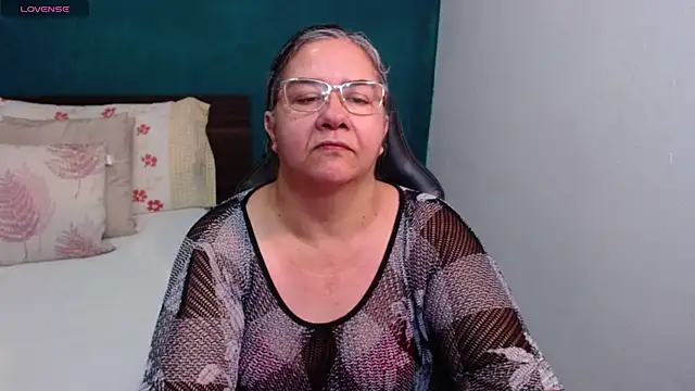 scaelettdubois online show from February 2026 01:48:01 AM