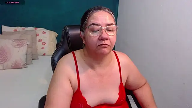 scaelettdubois online show from April 2026 01:50:02 AM