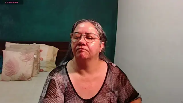 scaelettdubois online show from July 2026 07:23:01 AM