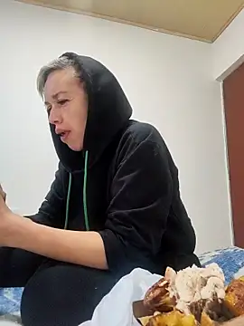 Snapshot of sexymarilyncolombia chatting on March 2025 10:22:02 PM sexymarilyncolombia online show from March 2025 10:22:02 PM