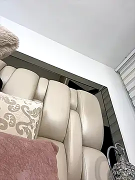 Snapshot of ALISSON_FOXXX1 chatting on October 2025 08:53:02 PM ALISSON FOXXX1 online show from October 2025 08:53:02 PM