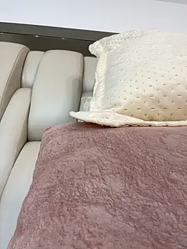 Snapshot of ALISSON_FOXXX1 chatting on October 2025 04:46:01 PM ALISSON FOXXX1 online show from October 2025 04:46:01 PM