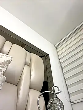 Snapshot of ALISSON_FOXXX1 chatting on November 2025 11:27:02 PM ALISSON FOXXX1 online show from November 2025 11:27:02 PM