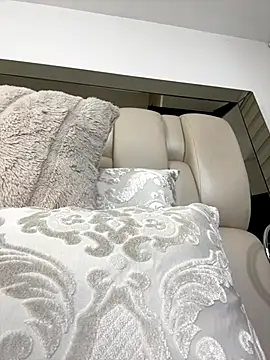 Snapshot of ALISSON_FOXXX1 chatting on November 2025 11:58:01 PM ALISSON FOXXX1 online show from November 2025 11:58:01 PM