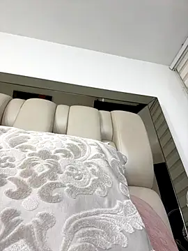 Snapshot of ALISSON_FOXXX1 chatting on November 2025 10:54:02 PM ALISSON FOXXX1 online show from November 2025 10:54:02 PM