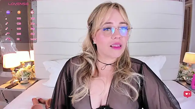 Charlotte93  online show from March 2025 02:34:02 PM