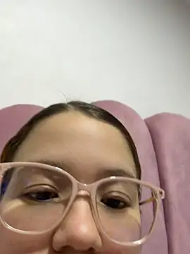 Snapshot of Lucyklein2022 chatting on July 2026 01:34:02 AM Lucyklein2022 online show from July 2026 01:34:02 AM
