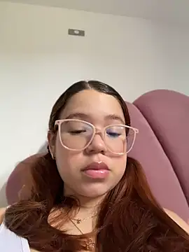 Snapshot of Lucyklein2022 chatting on July 2026 02:41:02 PM Lucyklein2022 online show from July 2026 02:41:02 PM