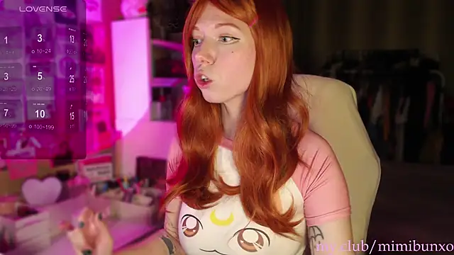 Snapshot of freya_sunny chatting on January 2026 05:22:02 AM freya sunny online show from January 2026 05:22:02 AM