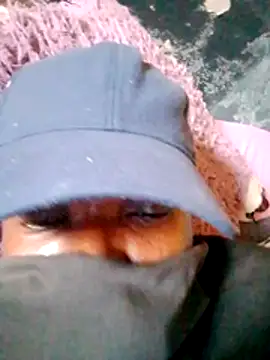 Snapshot of LULE37587001 chatting on November 2025 11:25:02 AM LULE37587001 online show from November 2025 11:25:02 AM