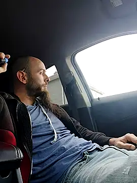 Snapshot of JohnnyFaster chatting on October 2025 08:07:02 PM JohnnyFaster online show from October 2025 08:07:02 PM