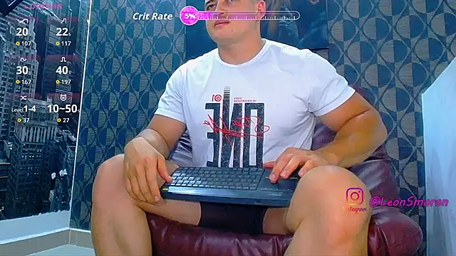Snapshot of Leonsmoron chatting on June 2026 12:04:02 AM Leonsmoron online show from June 2026 12:04:02 AM