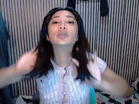 Maria-Moore online show from October 2025 05:26:02 AM