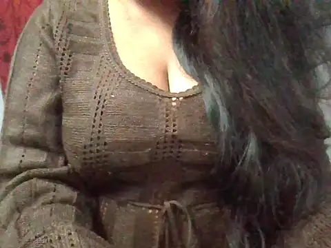 Snapshot of Roopshikha39 chatting on January 2025 07:43:01 PM Roopshikha39 online show from January 2025 07:43:01 PM