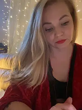 Lady  Maria online show from December 2024 03:57:02 PM