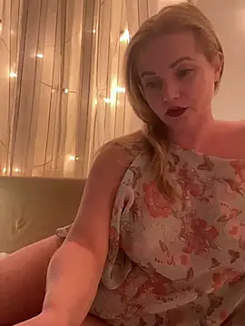 Lady  Maria online show from January 2025 05:02:01 PM