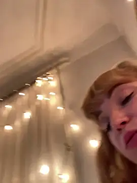 Lady  Maria online show from March 2025 07:34:02 PM