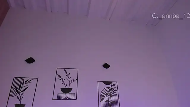 annie barozzi online show from March 2026 01:27:01 PM