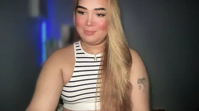 MissCataleyaxxx online show from September 2025 01:11:01 PM