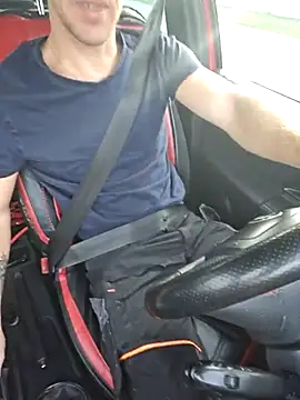 Xcoquinx online show from November 2025 07:32:01 AM