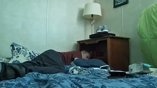 Snapshot of Wanking_Wiggiler chatting on December 2024 05:23:02 PM Wanking Wiggiler online show from December 2024 05:23:02 PM