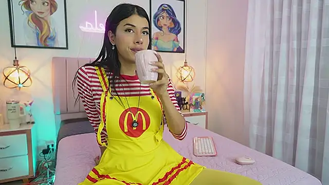 Snapshot of dani_parker_ chatting on May 2026 04:27:02 PM dani parker online show from May 2026 04:27:02 PM