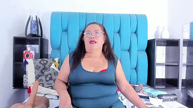 Keira Lennox online show from March 2025 03:13:02 PM