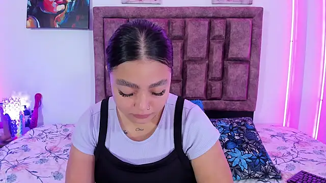 NaughtyAnaa online show from October 2025 03:36:01 PM